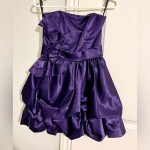 Elegant Purple Mini Dress Size 5